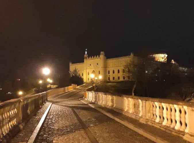 Przy Zamku Lägenhet Lublin